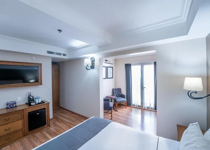 Historico Central Hotel
