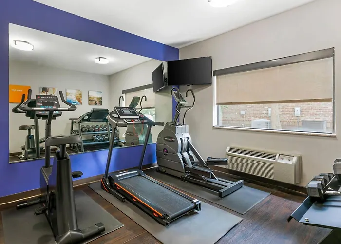 Comfort Inn & Suites Covington - Mandeville