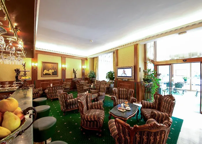 Grand Hotel London