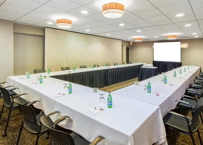 Crowne Plaza Chicago Ohare Hotel & Conf Ctr By Ihg
