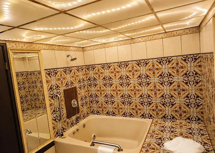 Chateau Royale Inn