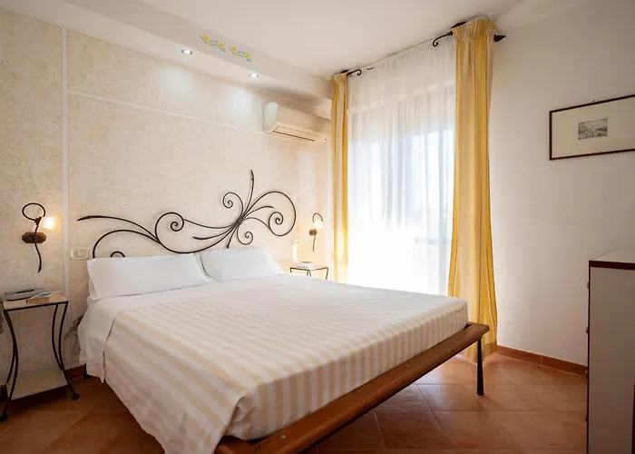 Lola Piccolo Hotel E Appartamenti