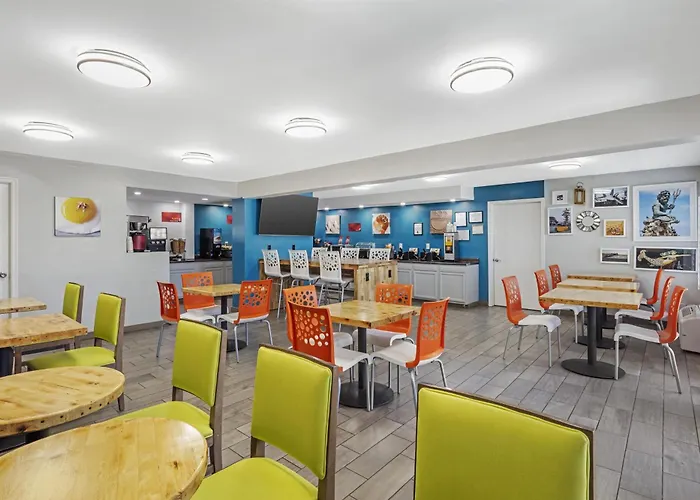 Best Western Plus Chesapeake Bay-Norfolk