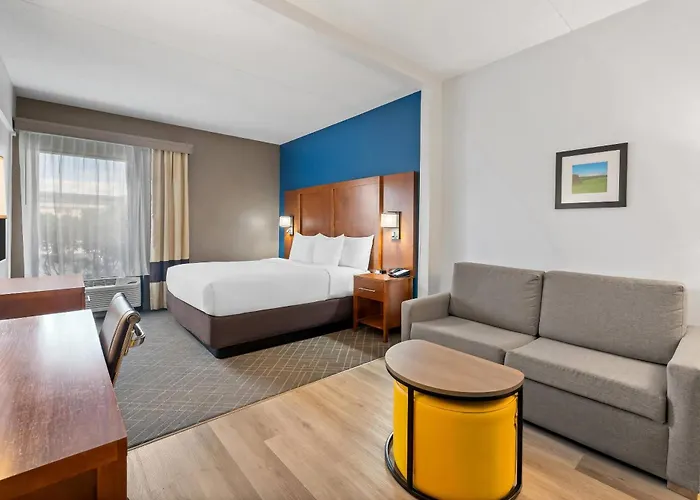 Comfort Suites Bethlehem Near Lehigh University And Lvi Airport