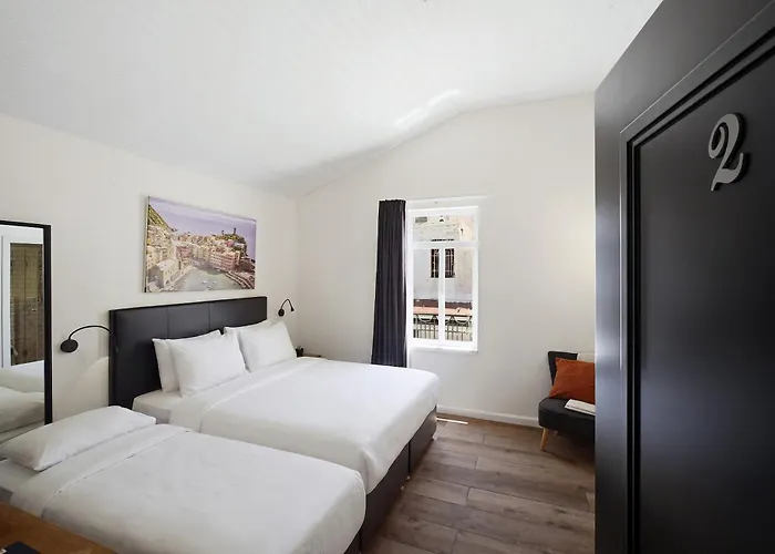 City Port Hotel