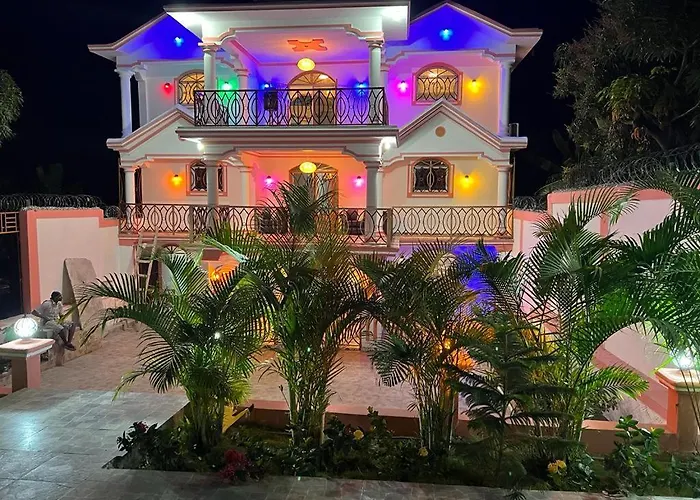 La Belle Hotel