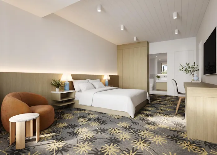 Airlie Beach Hotel