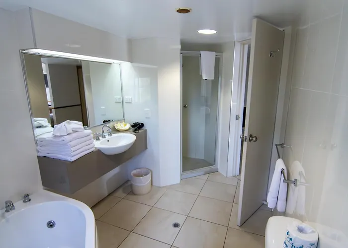 Ocean International Hotel