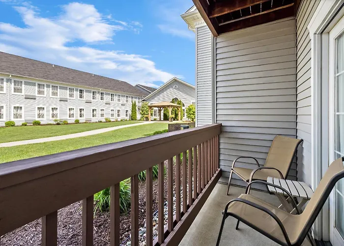 Comfort Inn & Suites And Conference Center