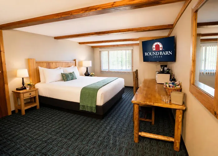 Round Barn Lodge