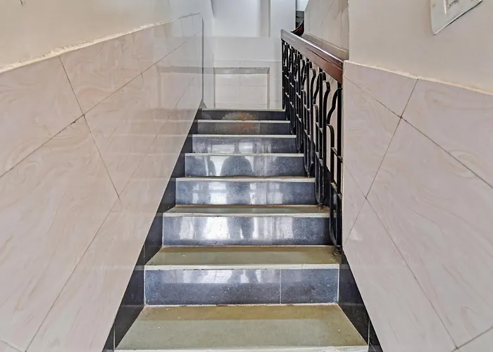 Hotel O Mayur Inn