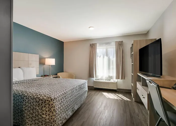 Woodspring Suites Knoxville West