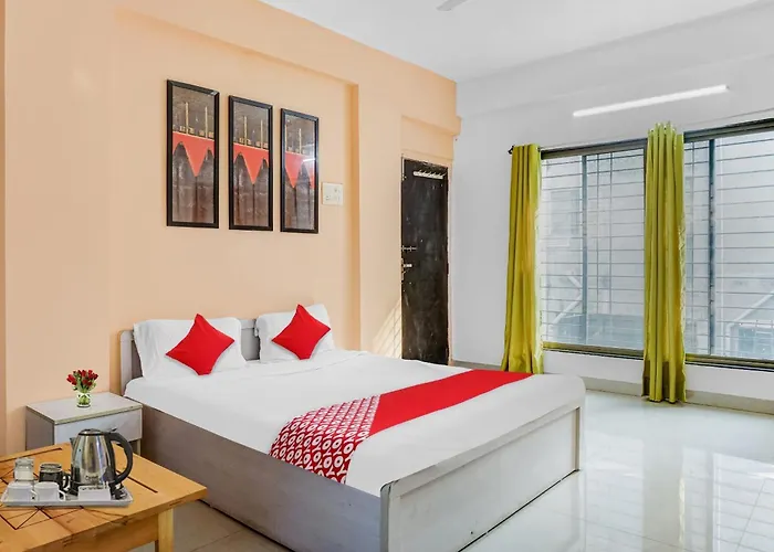 Hotel O Aadinath Villa Near Pune Airport