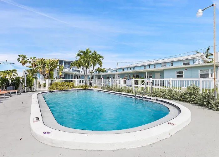 St. Pete Beach Suites