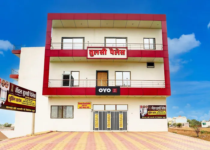 Hotel O Tulsi Palace