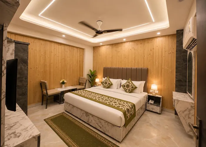 Sitara Premium Dhakad Gold, Near Lakshman Jhula, Tapovan
