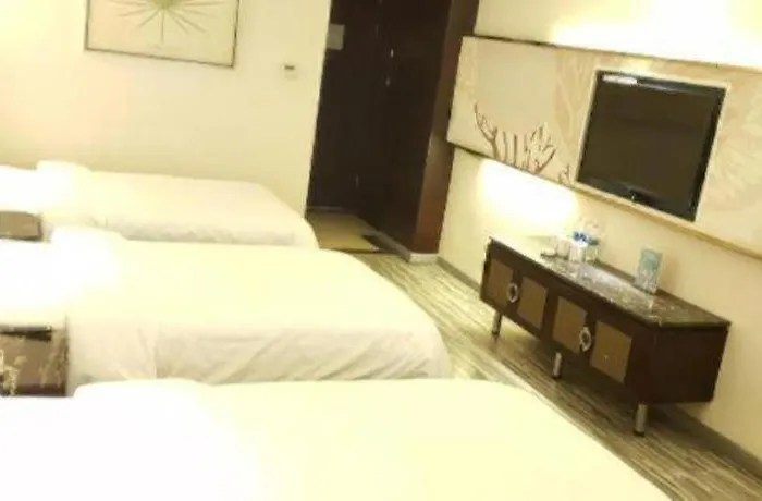 Greentree Inn Jiangxi Yingtan Jiaotong Road Central Square Business Hotel