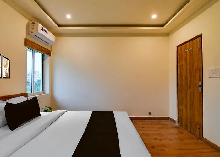 Hotel O Blue Stone Residency