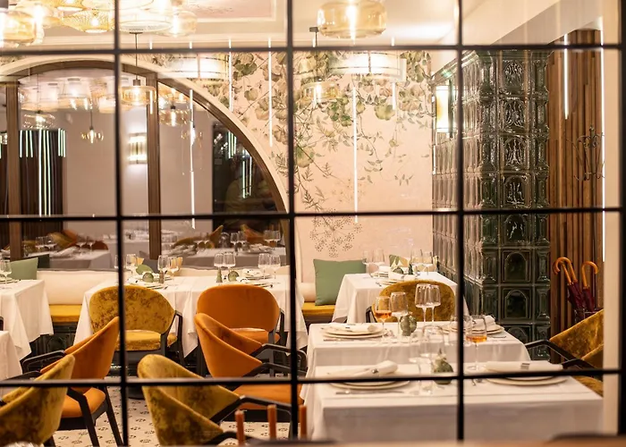 RUELLE Chateau Boutique