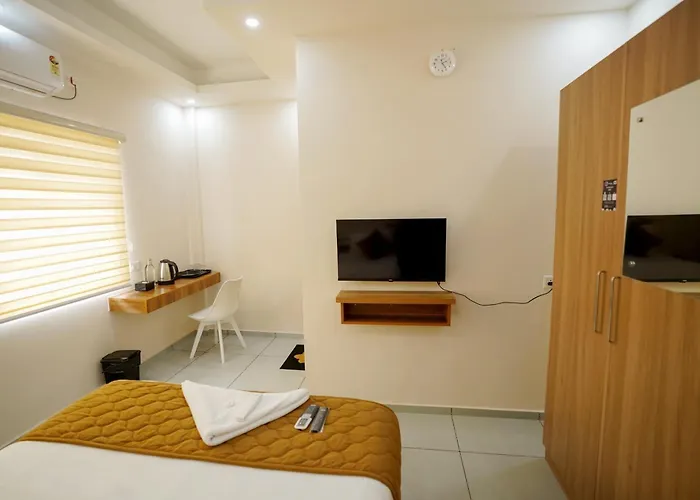 Misty Suite Infopark