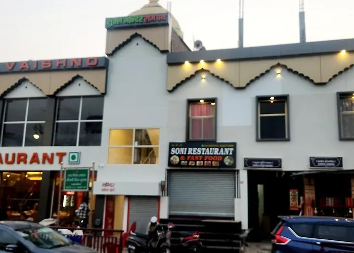 Maa Vaishno Restaurant And Hotel