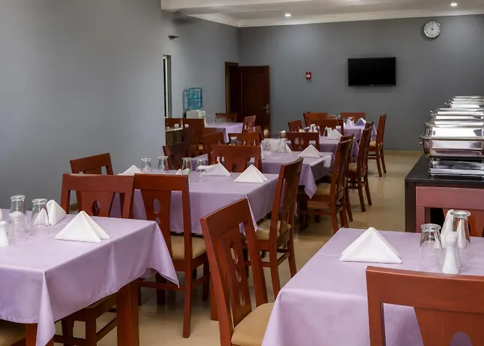 Dominion Hotel And Event Center Uromi