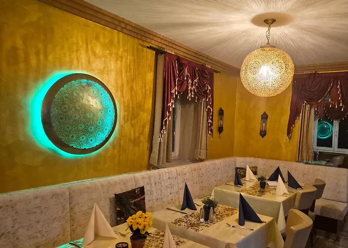 Hotel La Strada & Sultan