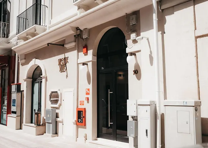 Sirenuse Suites Boutique ApartHotel RTA