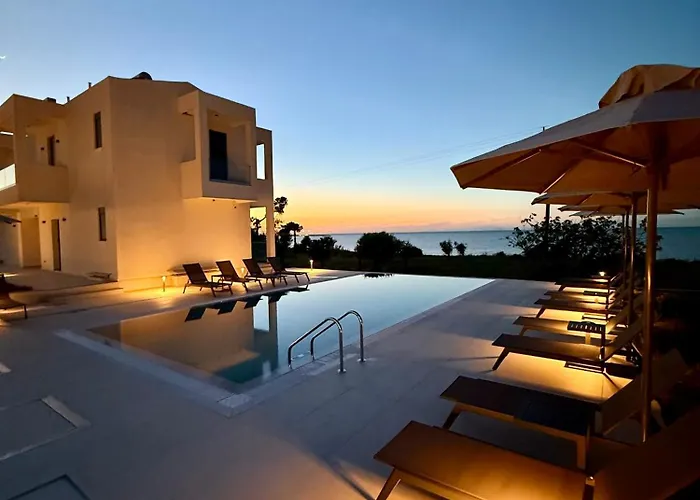 Kyllini Seaside Apartments & Rooms