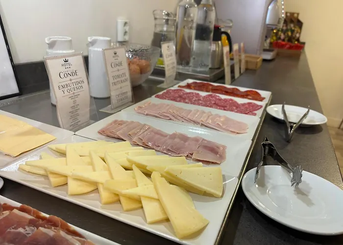 Hotel Familia Conde
