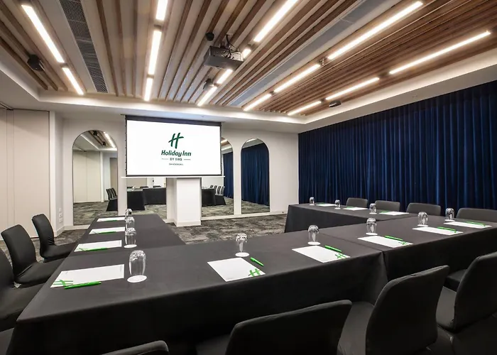 Holiday Inn Dandenong By Ihg