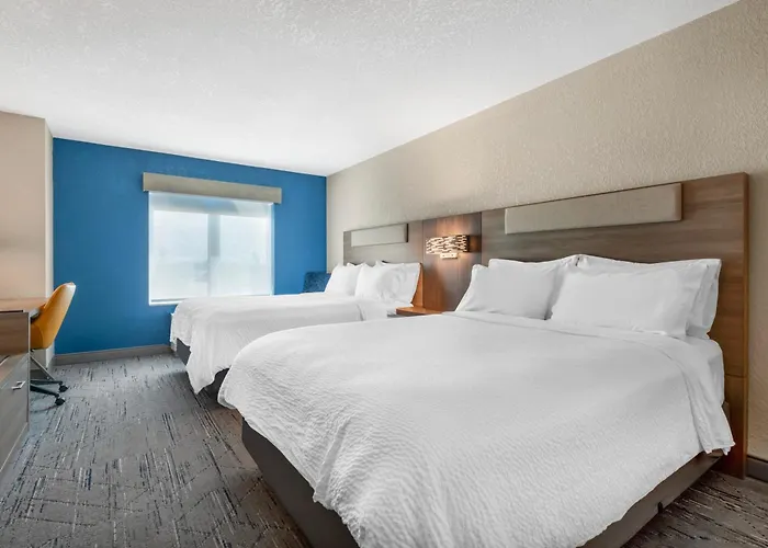 Holiday Inn Express & Suites Northwood