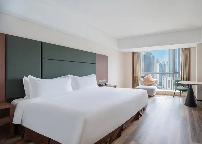 Holiday Inn Qingdao City Center By Ihg