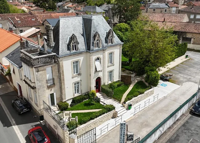 Logis Hotel Beausejour