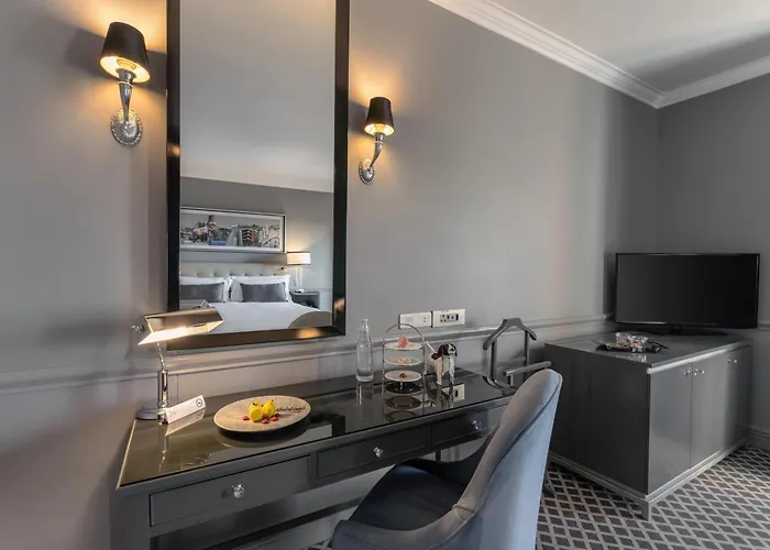 54 On Bath, Johannesburg Rosebank