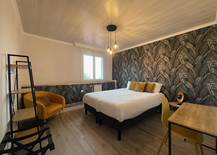 Logis Hotel Centrotel Et Spa Bulles D'Allier