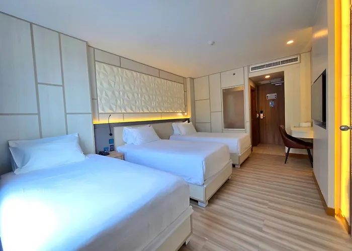 Sira Grande Hotel, Patong