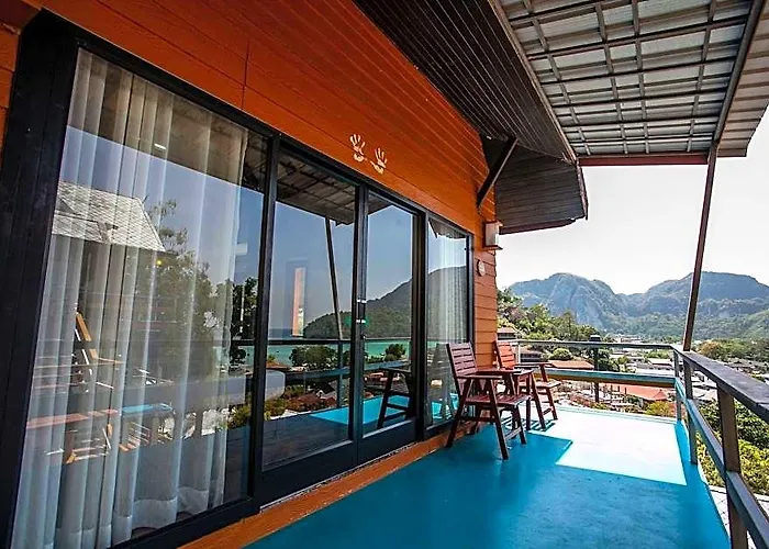 Phitarom Phi Phi Resort