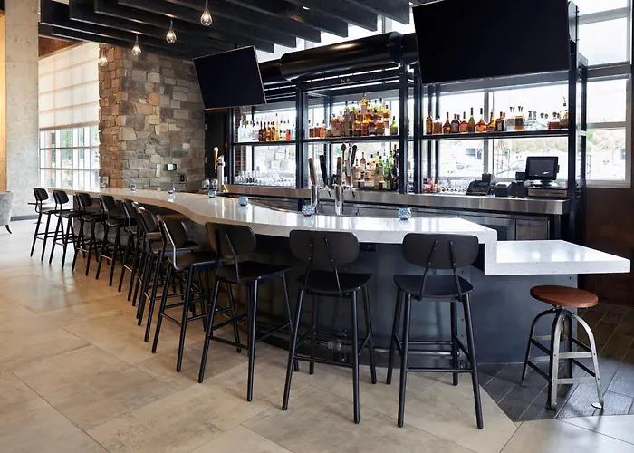 Archer Hotel Seattle/Redmond