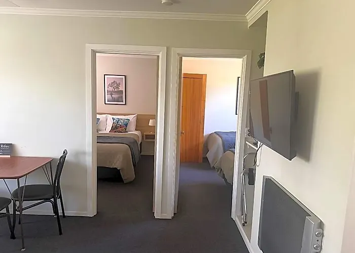 Lumsden Motel