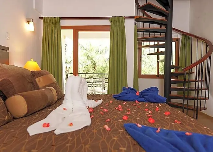 Sybaris Suites & Residences