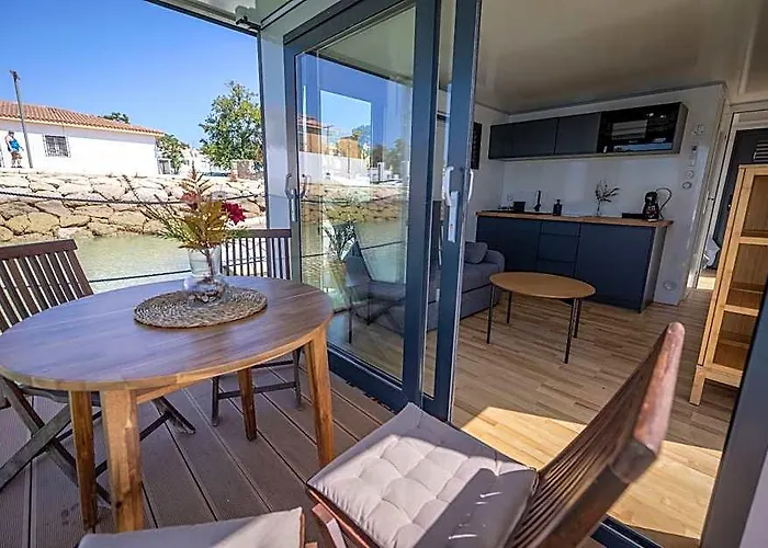 The Boathouse Co - El Puerto De Santa Maria
