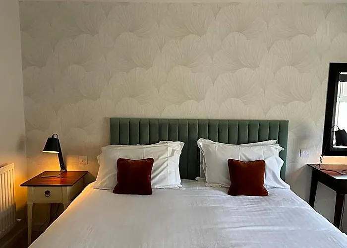 Hatherley Manor Hotel & Spa