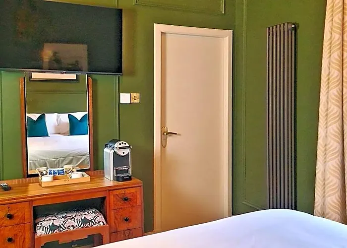 The Alyth Hotel