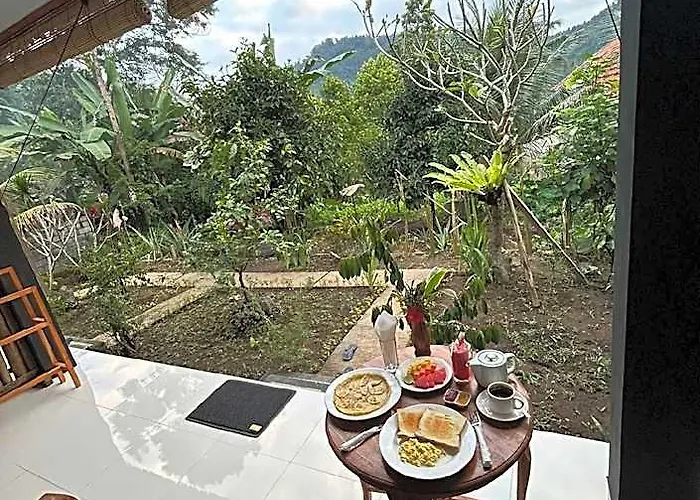 Buntera Homestay Sidemen