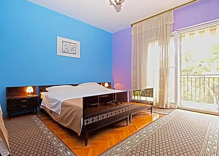 Apartment 1348