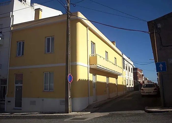 Friendly Peniche Apartment