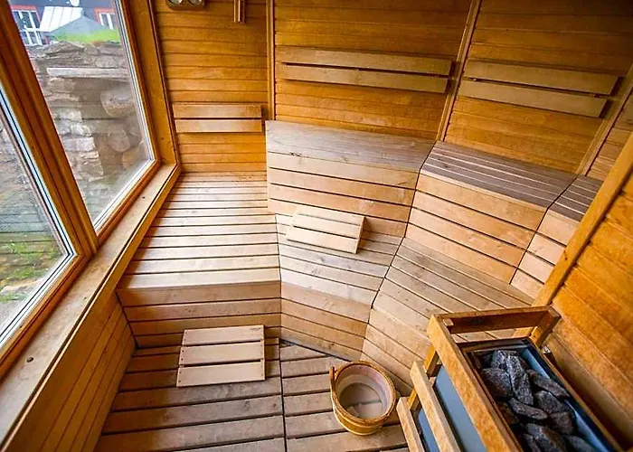 Happy House Apartments & Sauna