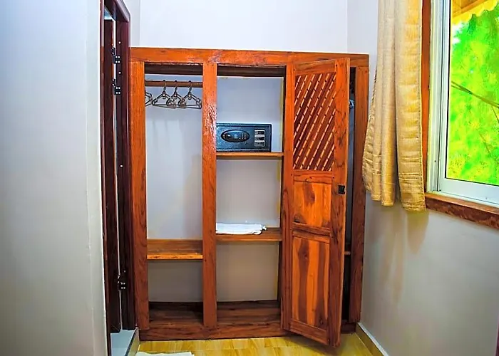 Kikoi Boutique Hotel