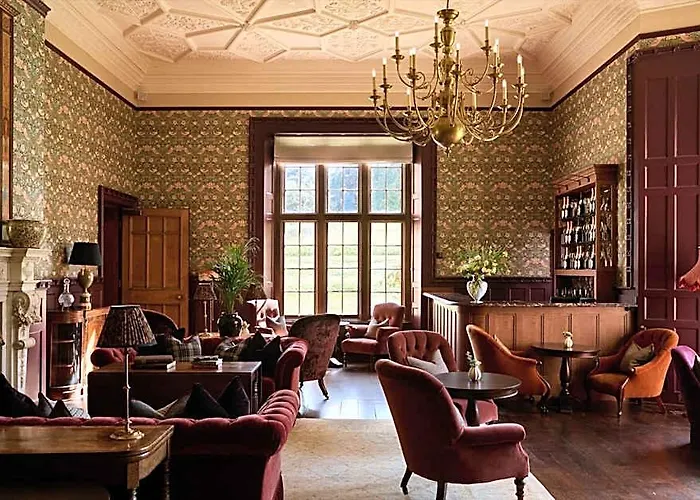 Dumbleton Hall